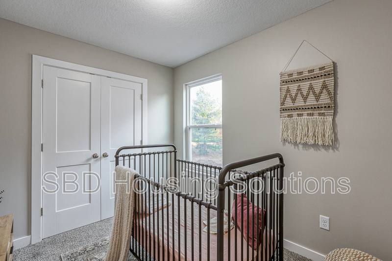 Townhouse for rent at 2913 S Harvard Ave #D, Independence, MO 64052