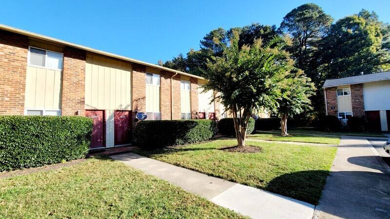 Townhouse for rent at 7103 Wentworth St, Richmond, VA 23237