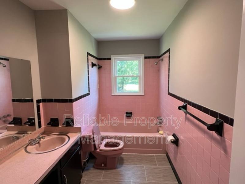 House for rent at 303 Catherine St, Benson, NC 27504