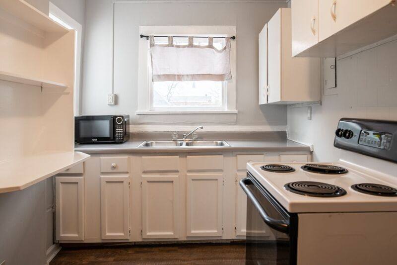 Apartment for rent at 706 Chickamauga Ave #4, Knoxville, TN 37917