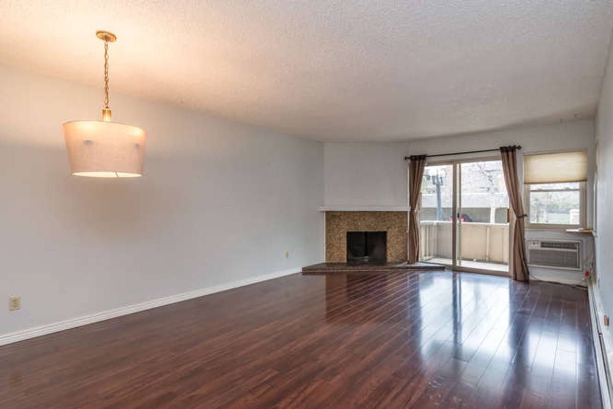 Apartment for rent at 3120 Corona Trail, Boulder, CO 80301