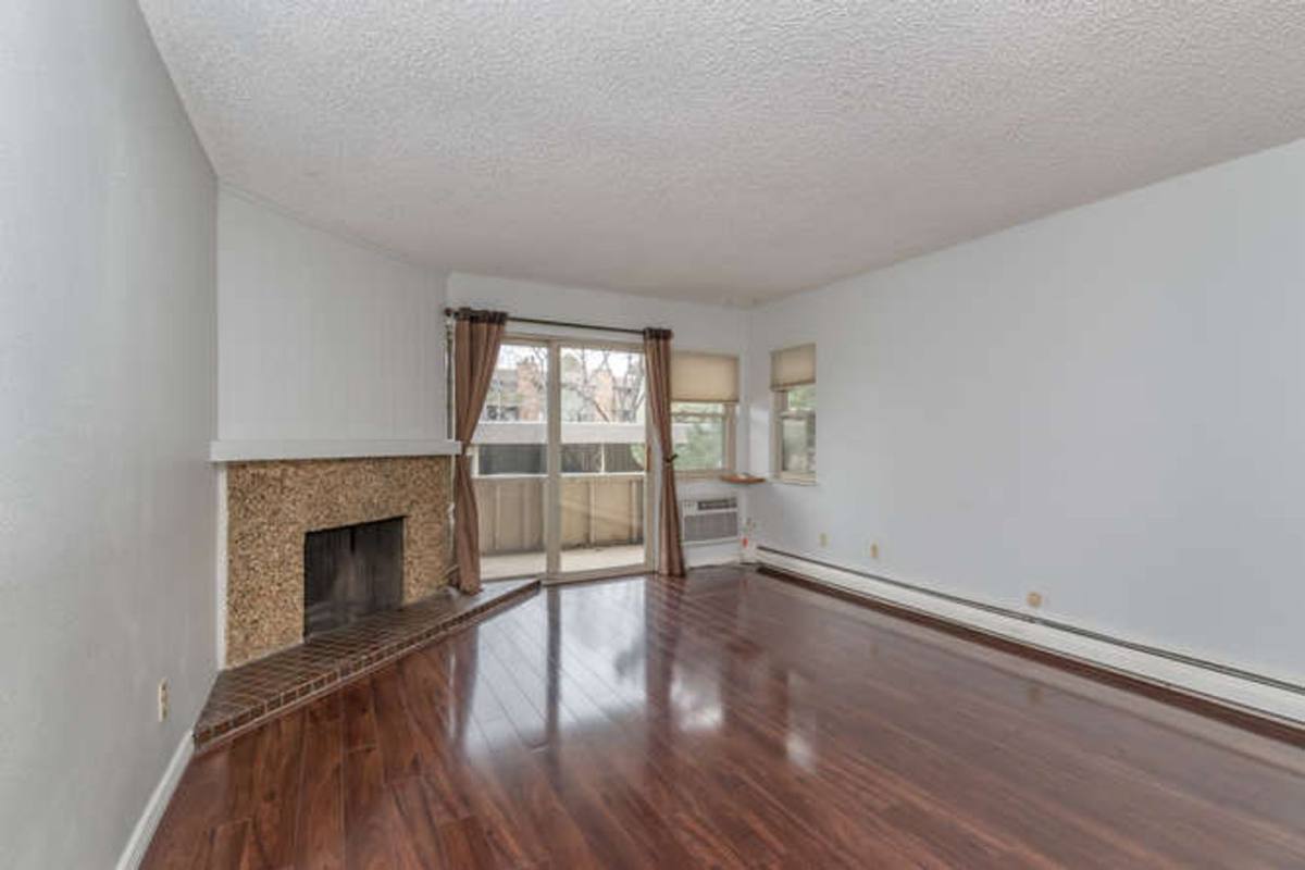Apartment for rent at 3120 Corona Trail, Boulder, CO 80301