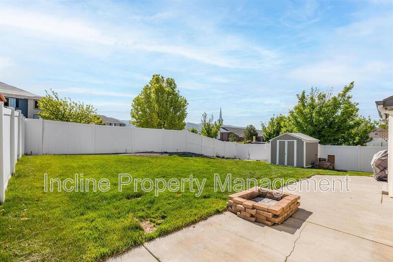 House for rent at 702 Durham Dr, North Salt Lake, UT 84054