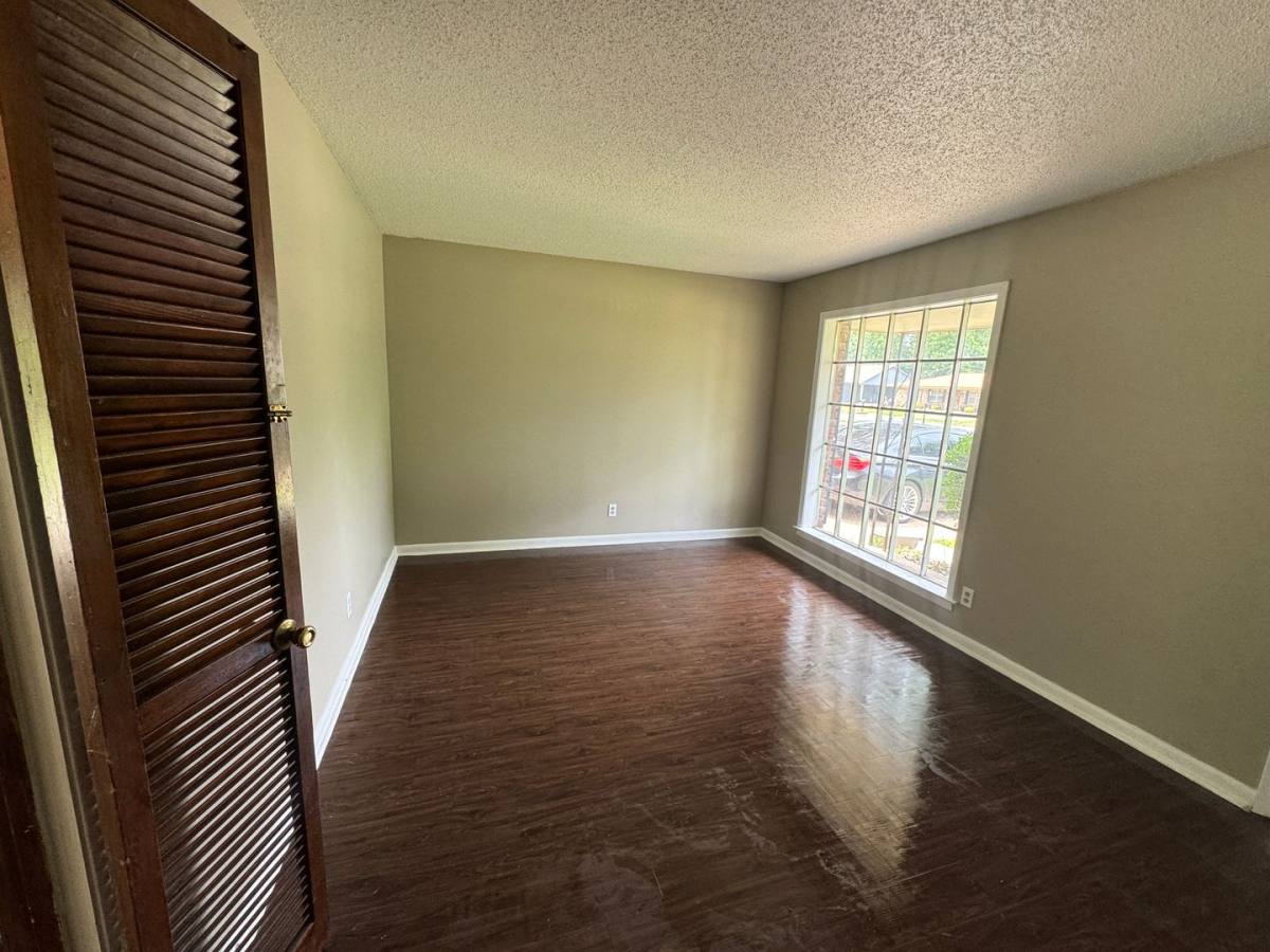 House for rent at 2858 Phyllis Cove, Memphis, TN 38118