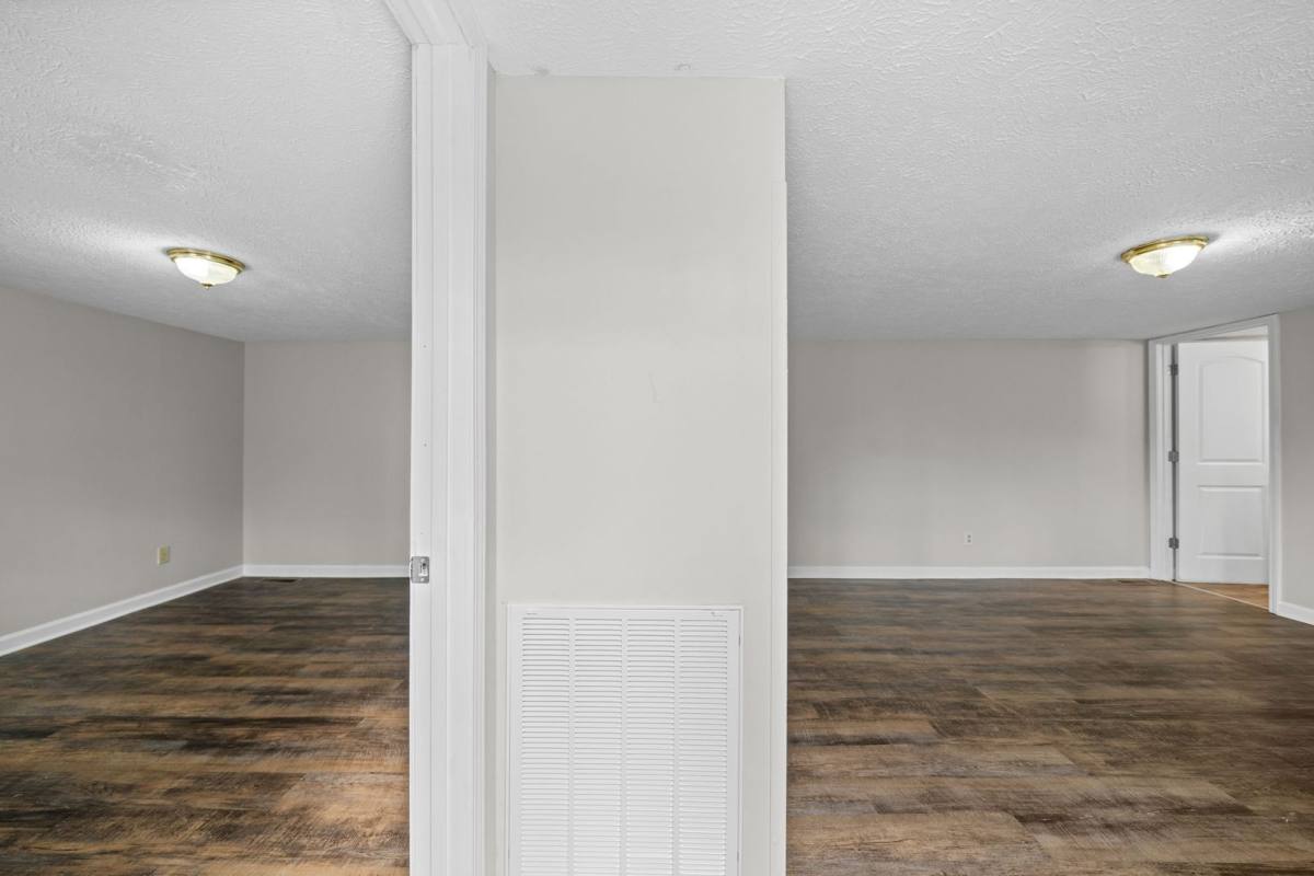 Apartment for rent at 208 Chapel St, Clarksville, TN 37042