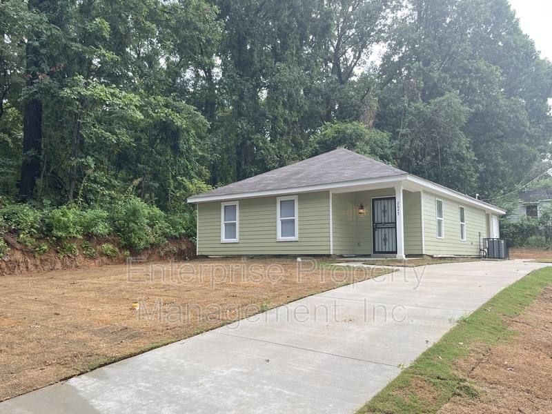 House for rent at 2645 Mirror Ave, Memphis, TN 38127