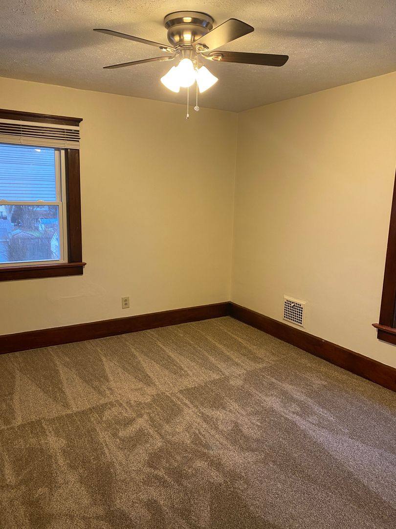 House for rent at 706 N Ward, Girard, OH 44420