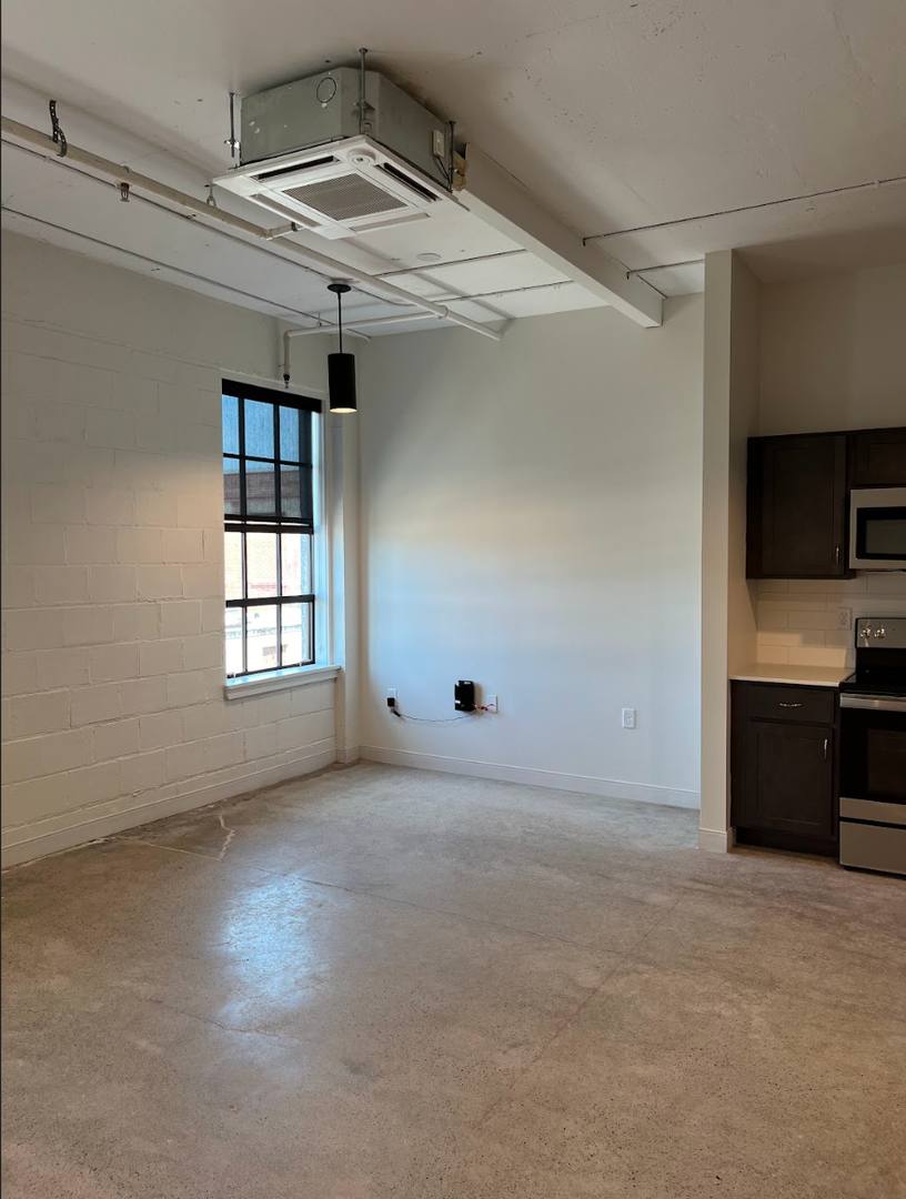 Apartment for rent at 950 Broadway, Buffalo, NY 14212