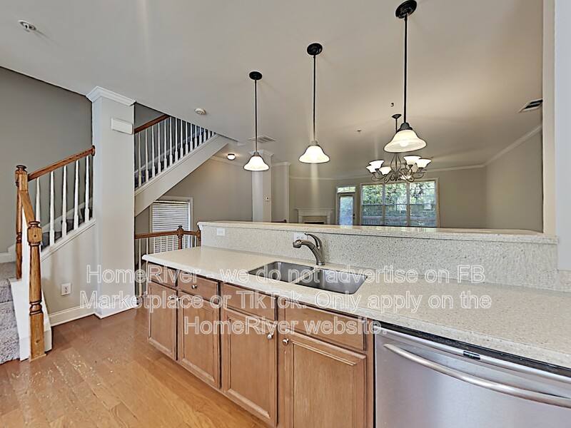 Townhouse for rent at 305 Williamson St SE, Marietta, GA 30060
