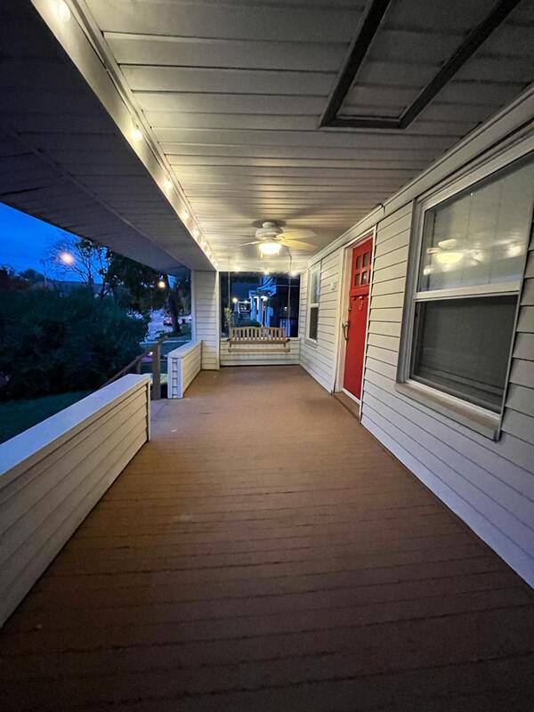 House for rent at 7425 Pennsylvania Ave, Kansas City, MO 64114