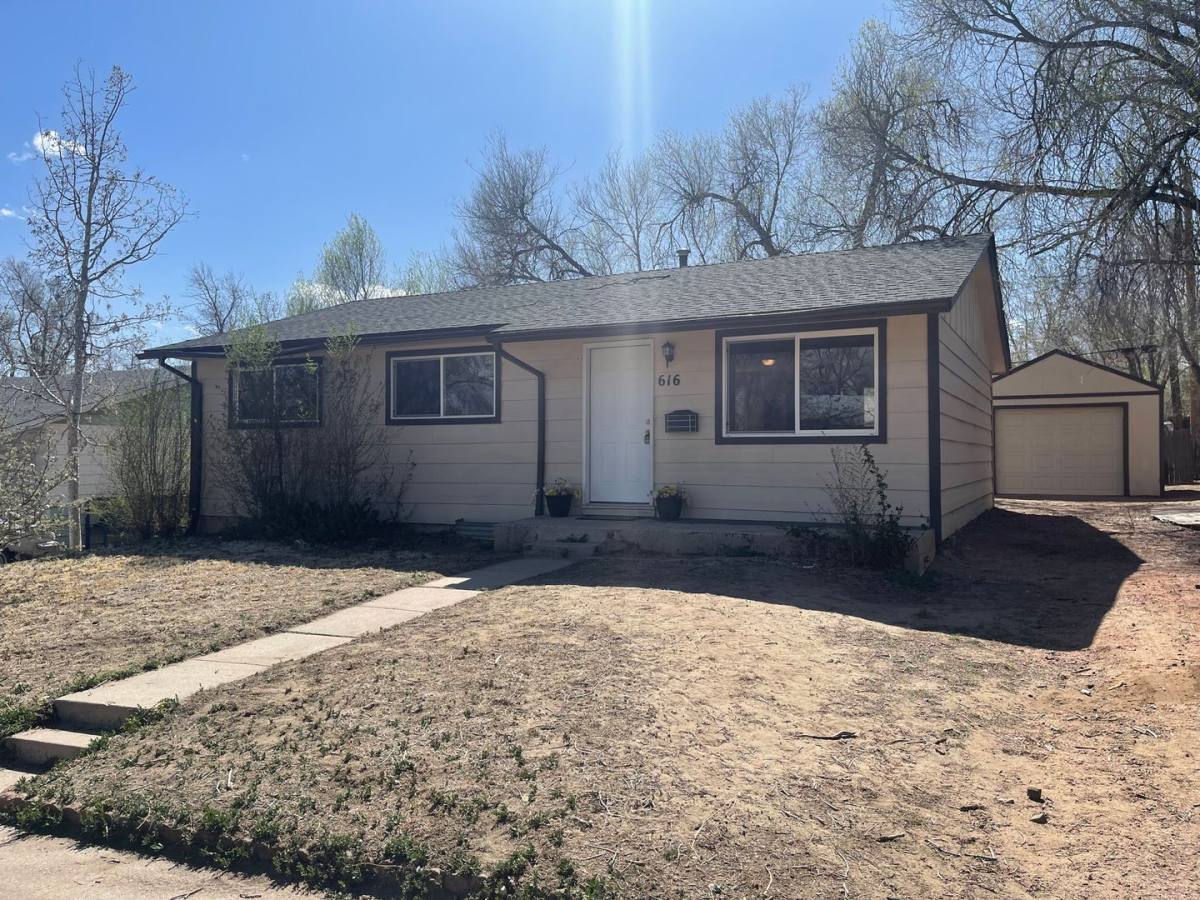 House for rent at 616 Zion Dr, Colorado Springs, CO 80910