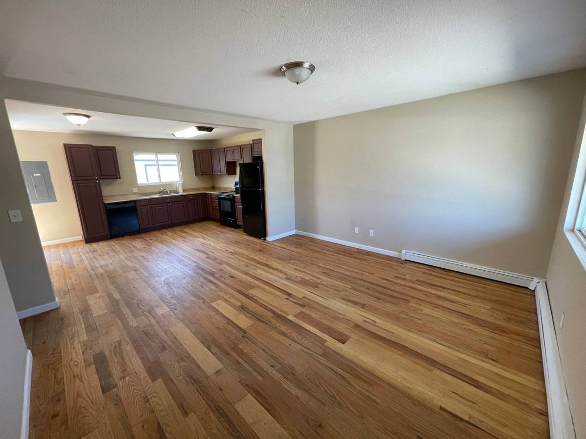 House for rent at 616 Zion Dr, Colorado Springs, CO 80910