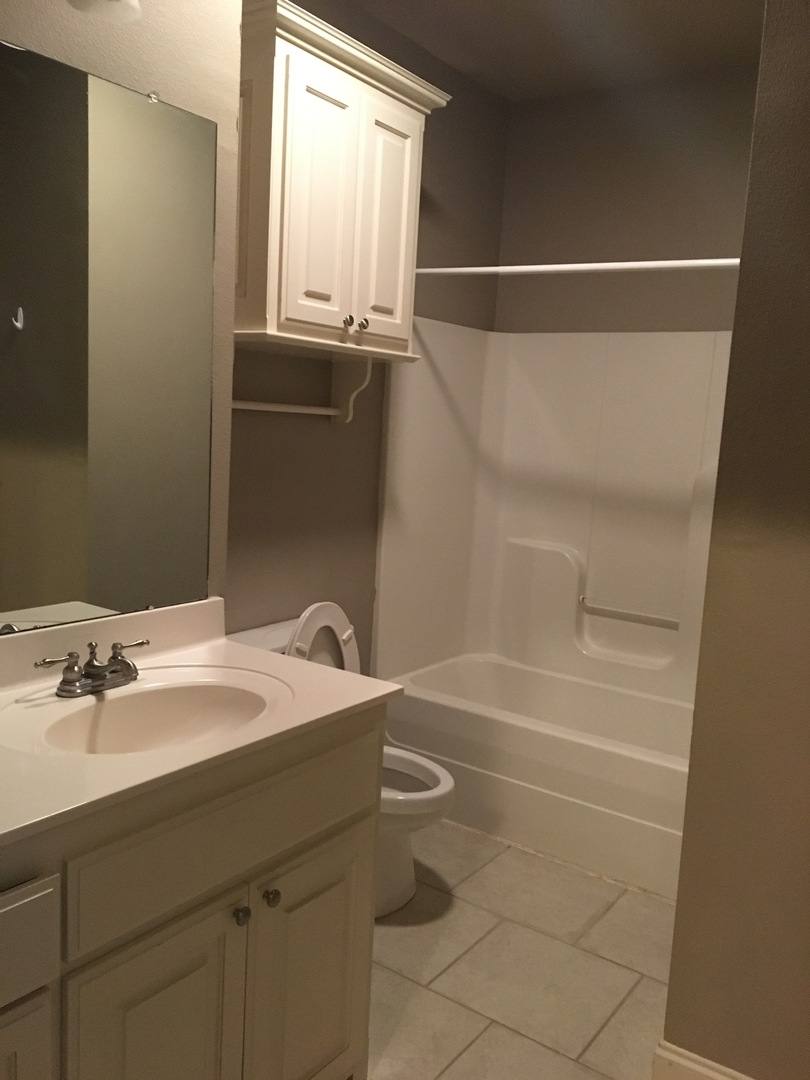 Townhouse for rent at 910 S Audubon Place, Gonzales, LA 70737