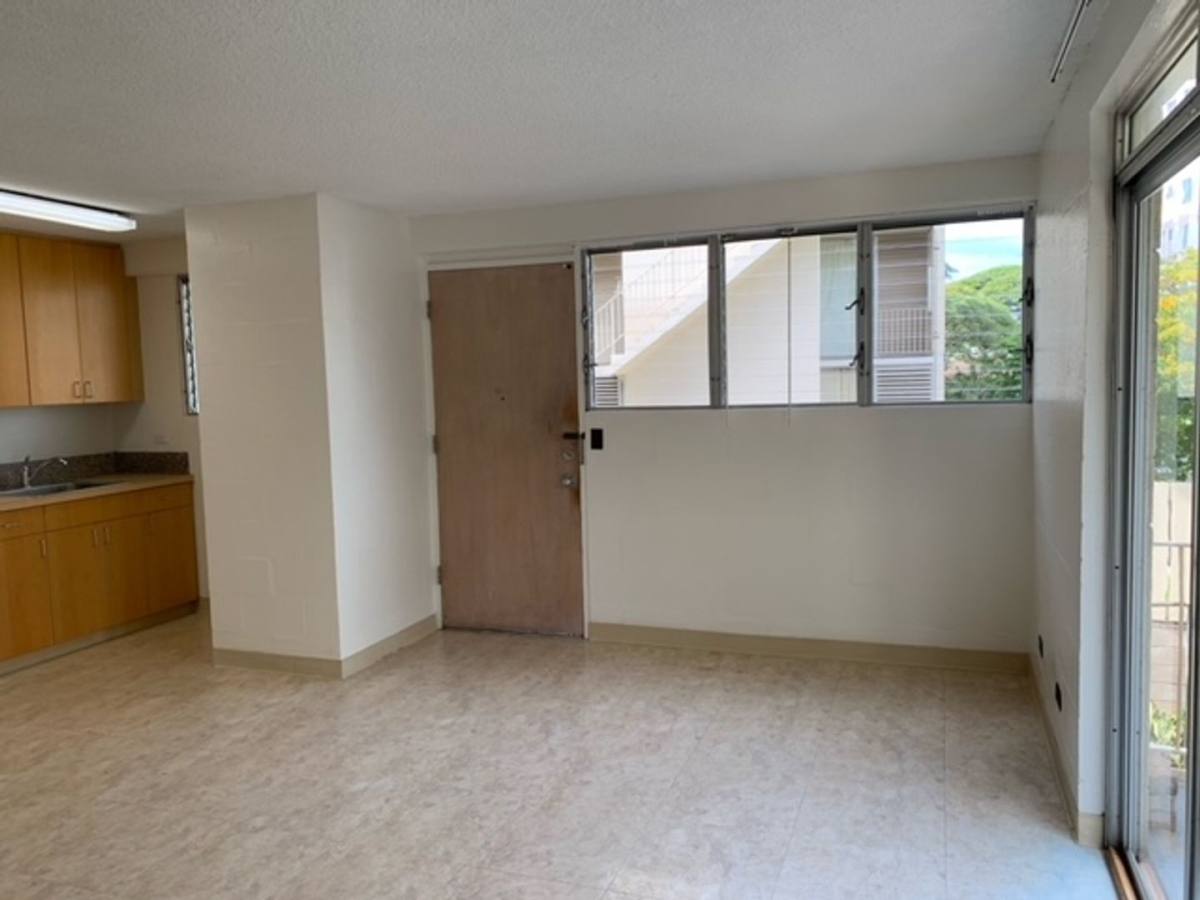 Apartment for rent at 1830 Punahou St, Honolulu, HI 96822