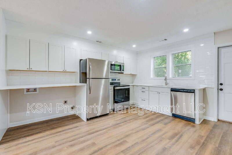 House for rent at 2032 Eppinger St, Savannah, GA 31415