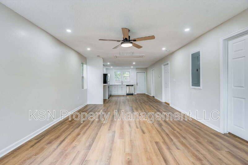 House for rent at 2032 Eppinger St, Savannah, GA 31415