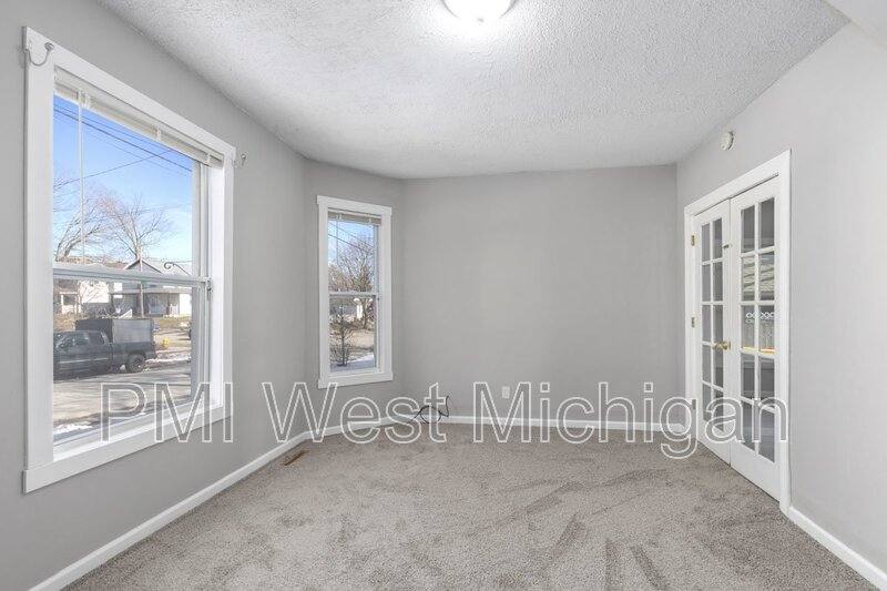 House for rent at 1038 3rd St NW, Grand Rapids, MI 49504