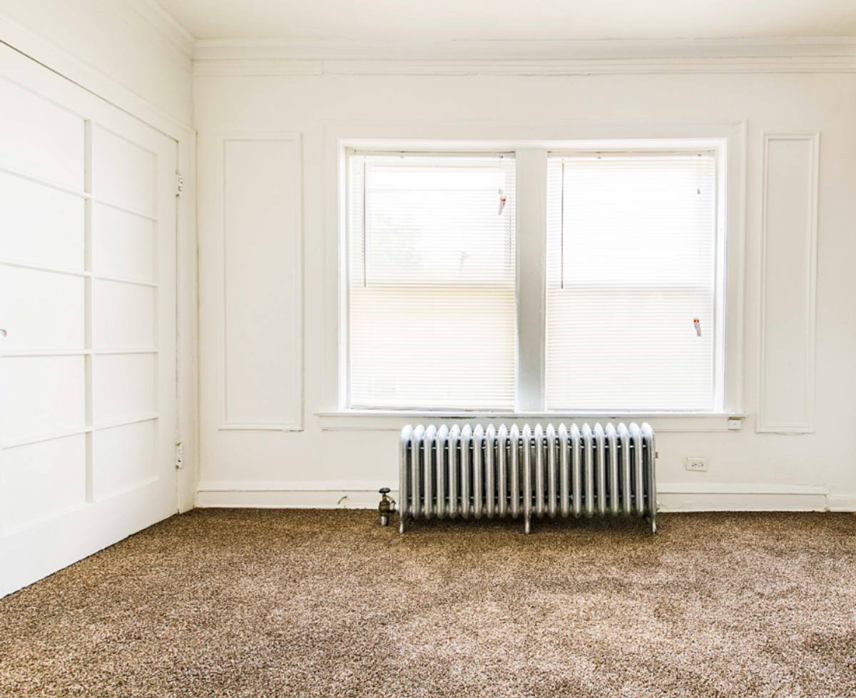 Apartment for rent at 1615-21 W 77th St, Chicago, IL 60620