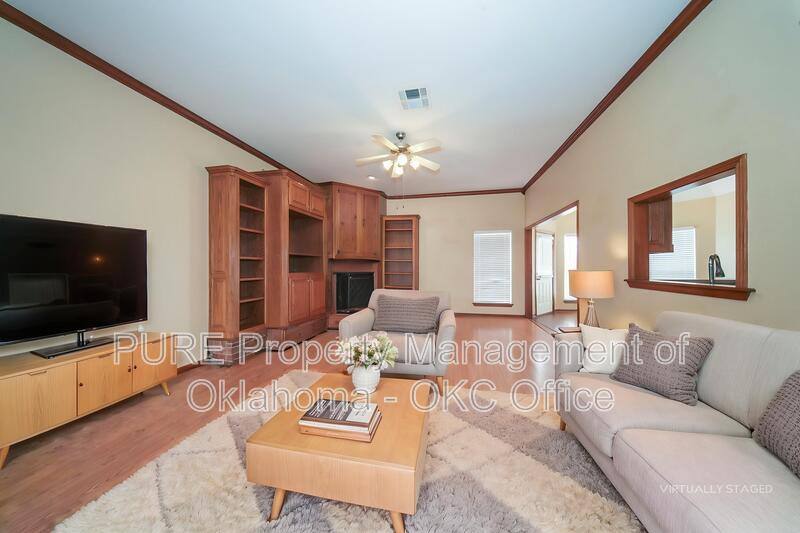 House for rent at 160 N Lakeside Terrace, Mustang, OK 73064