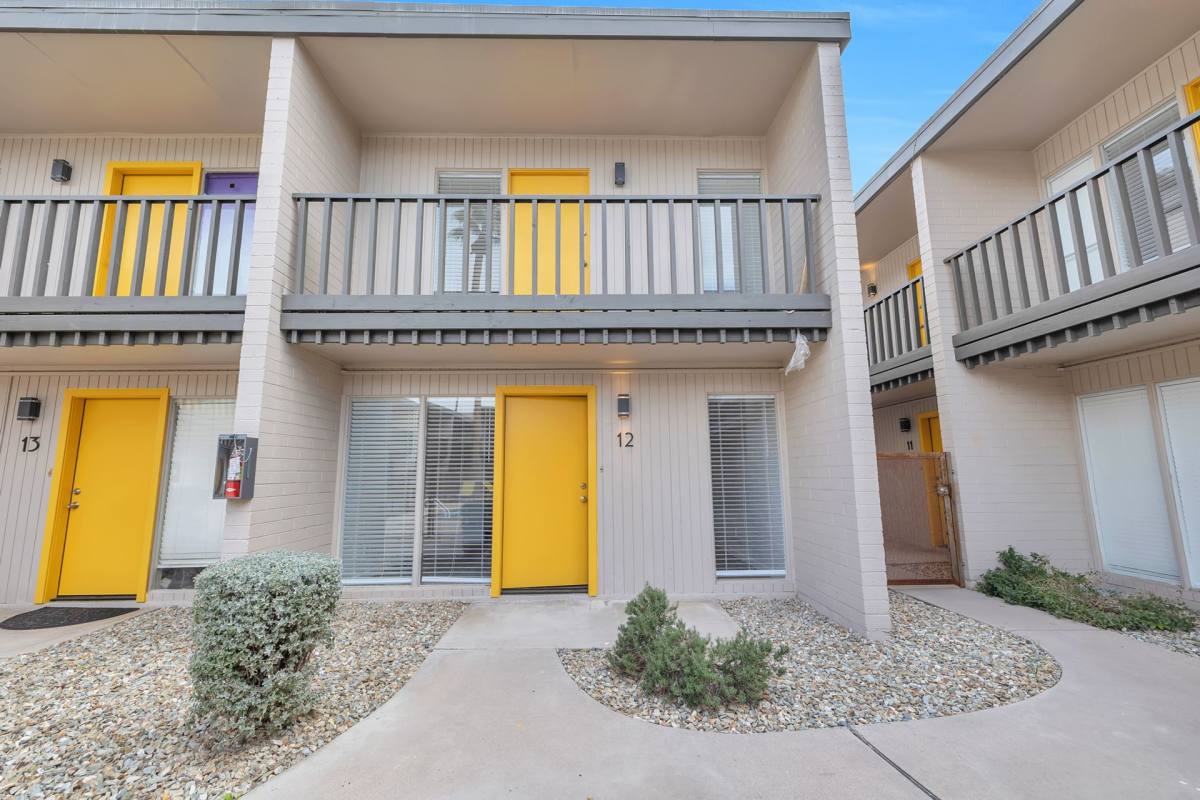 Apartment for rent at 1815 W Tuckey Lane, Phoenix, AZ 85015
