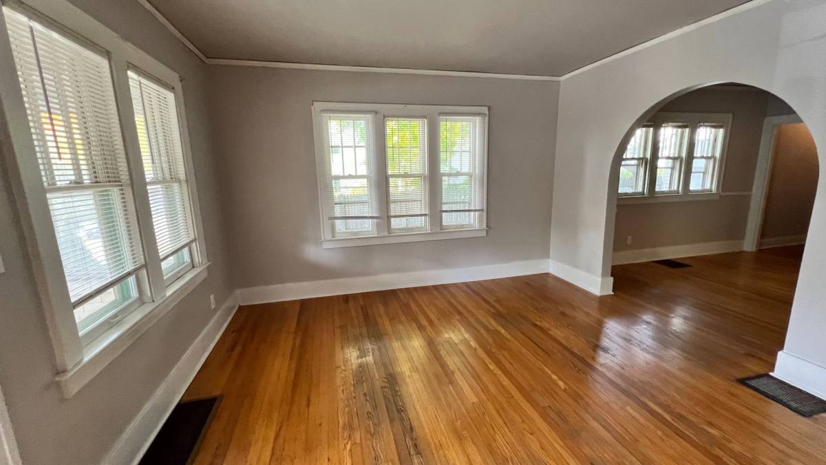 House for rent at 715 Barnett NE, Grand Rapids, MI 49503