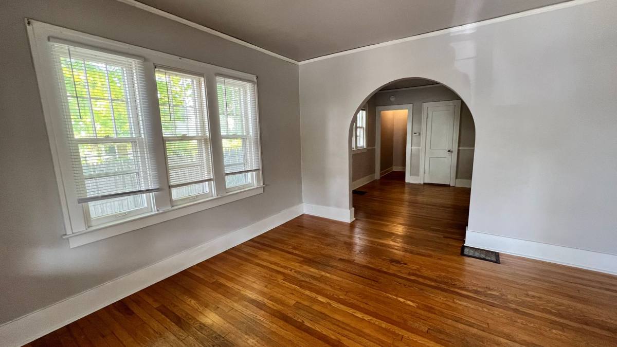 House for rent at 715 Barnett NE, Grand Rapids, MI 49503