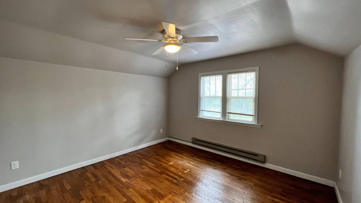 House for rent at 715 Barnett NE, Grand Rapids, MI 49503