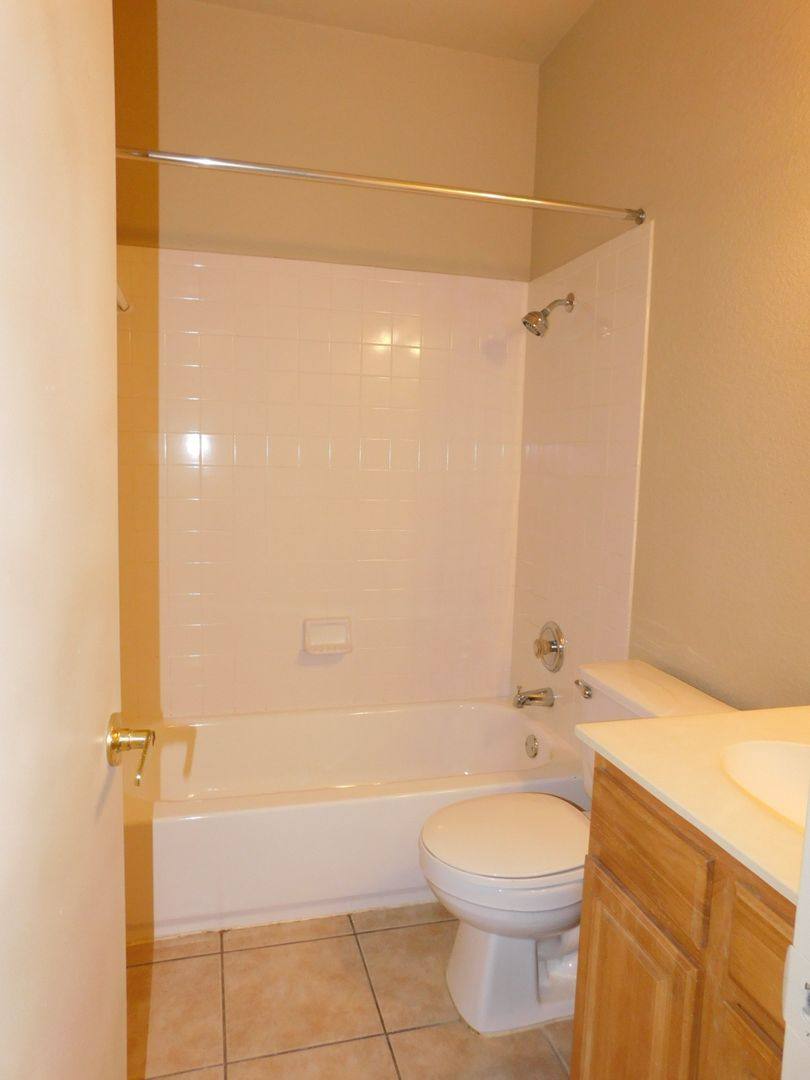 Apartment for rent at 1811 Maple Ave, Austin, TX 78702