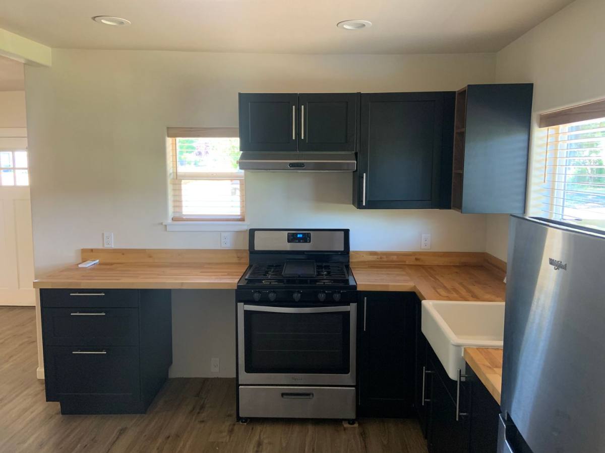 House for rent at 702 College St, Philomath, OR 97370