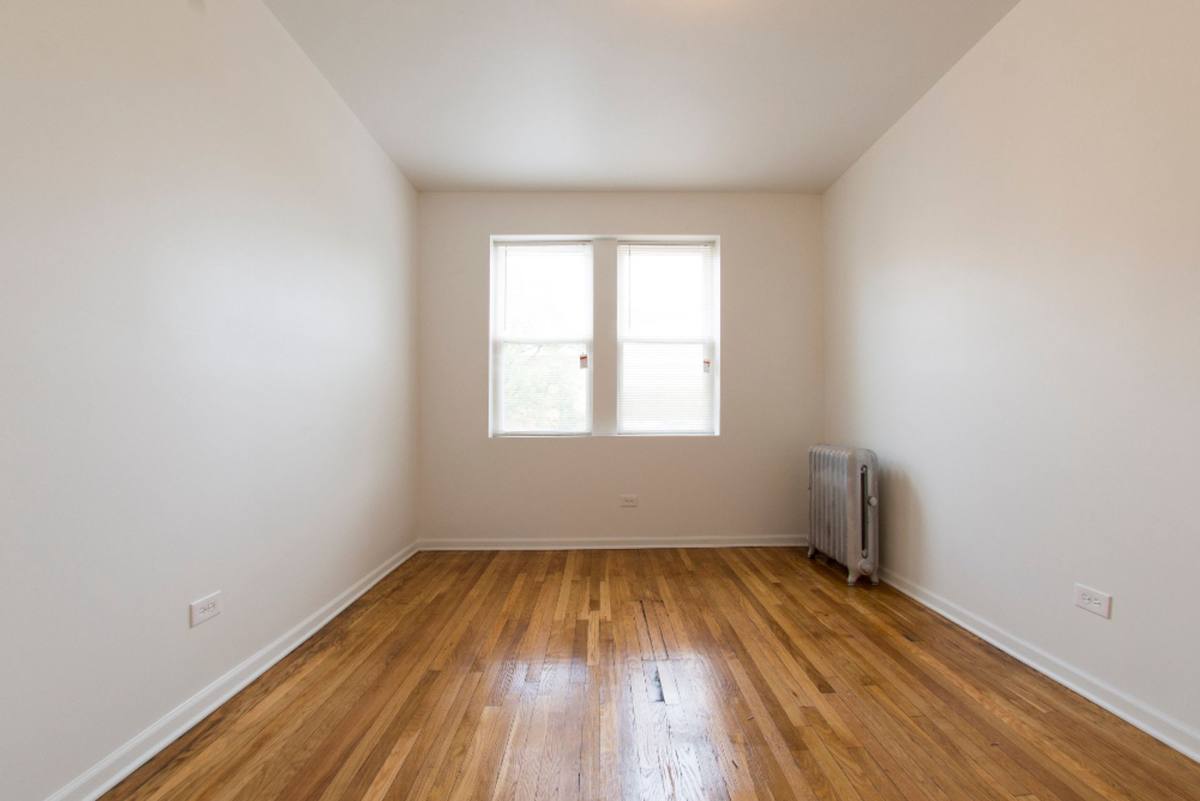 Apartment for rent at 1860 S Komensky Ave, Chicago, IL 60623