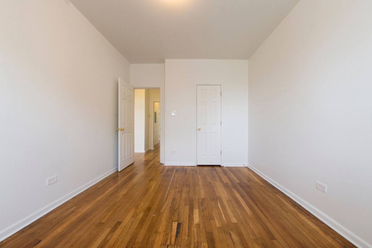 Apartment for rent at 1860 S Komensky Ave, Chicago, IL 60623