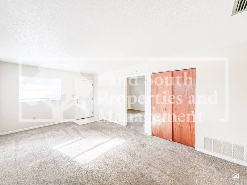 Apartment for rent at 725 E Lime St #D, Lakeland, FL 33801