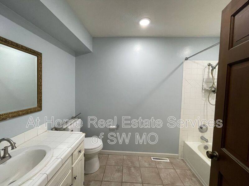 House for rent at 4410 E Valley, Springfield, MO 65809