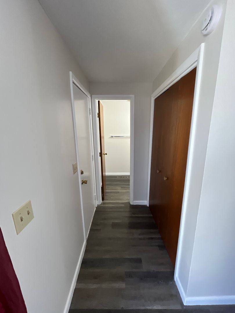 Townhouse for rent at 7468 Coachlight Lane, Liverpool, NY 13088