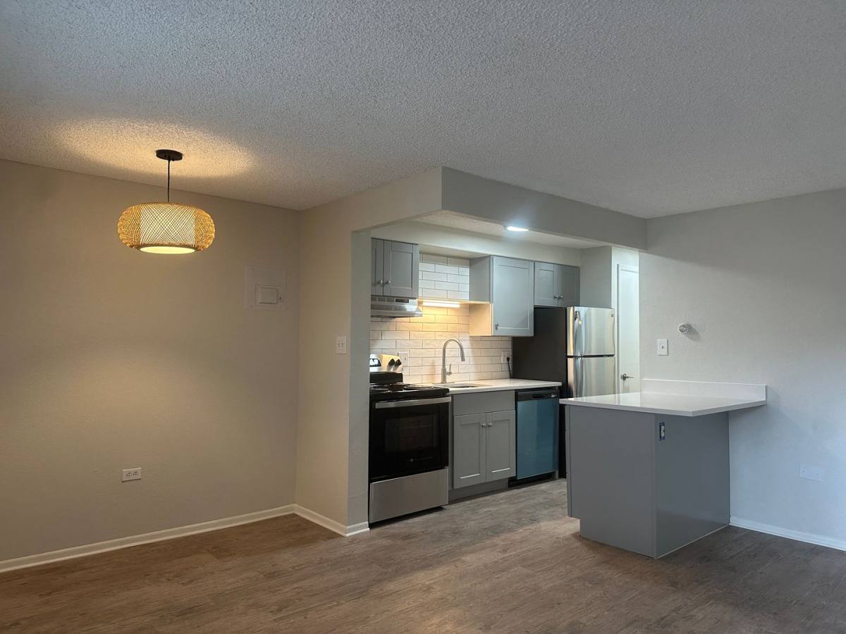Apartment for rent at 161 S Emerson St, Denver, CO 80209