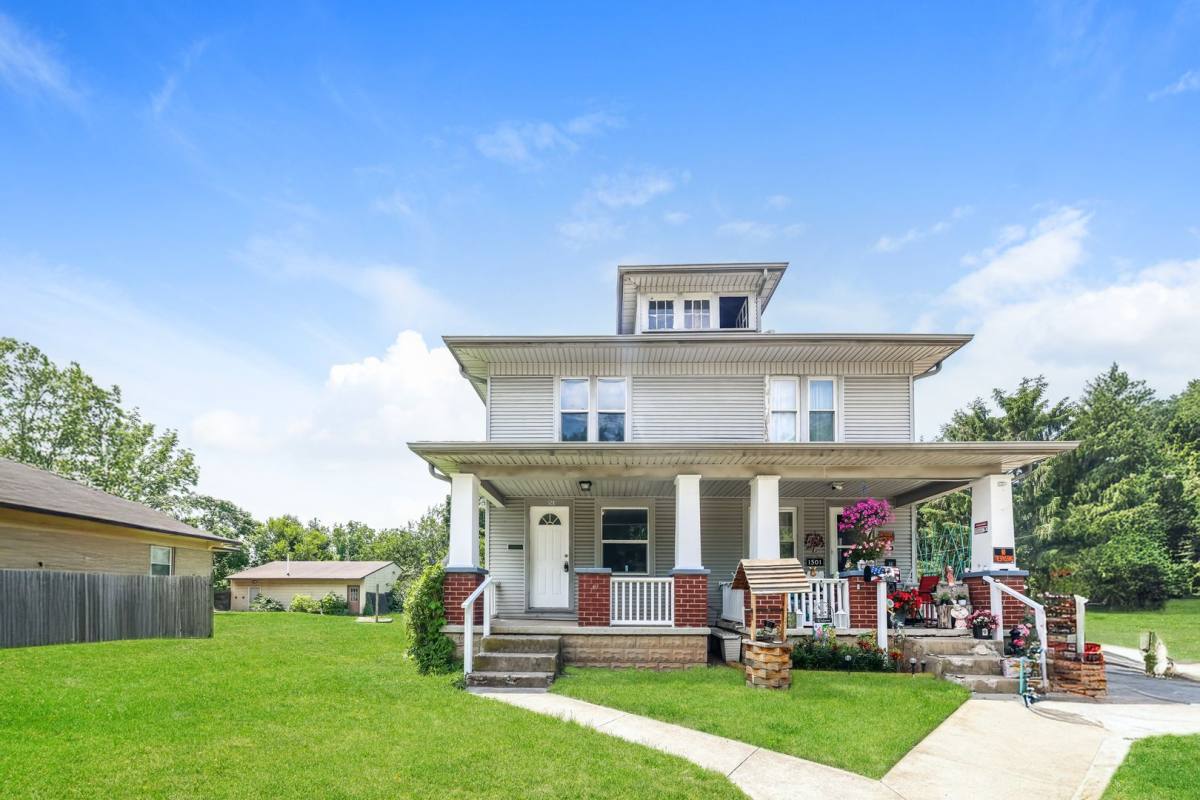 Apartment for rent at 1501 1503 Clifton Ave, Springfield, OH 45505