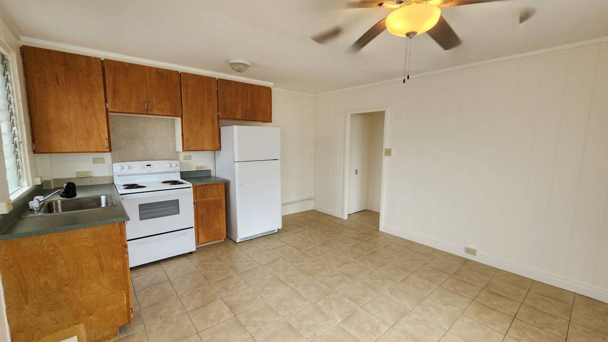 Apartment for rent at 1417 Ahiahi St, Honolulu, HI 96817