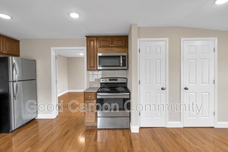 Apartment for rent at 84 Crane #6, Depew, NY 14043