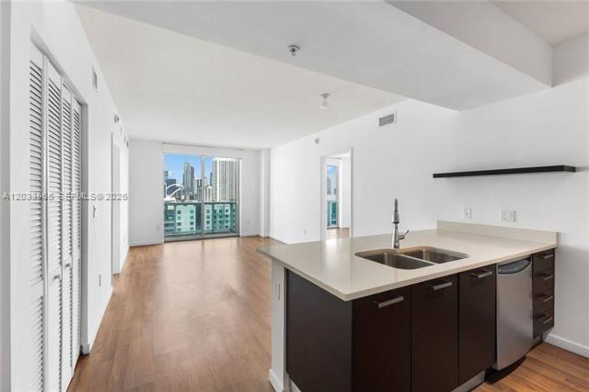Apartment for rent at 333 NE 24th St, Miami, FL 33137