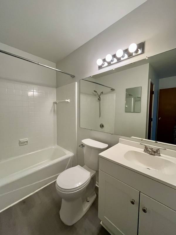 Apartment for rent at 741 N Macomb St #5, Monroe, MI 48162