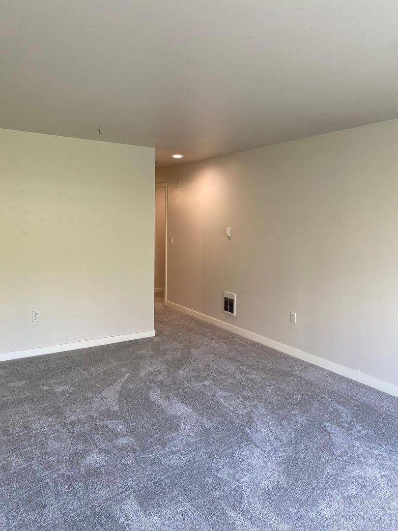 Apartment for rent at 321 10th Ave S, Seattle, WA 98104