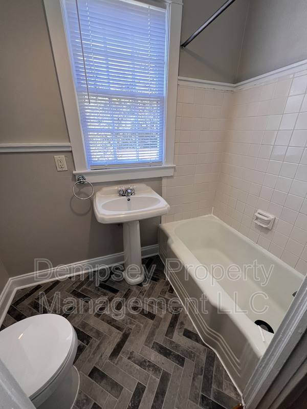 Apartment for rent at 316 Caplewood Dr #4, Tuscaloosa, AL 35401