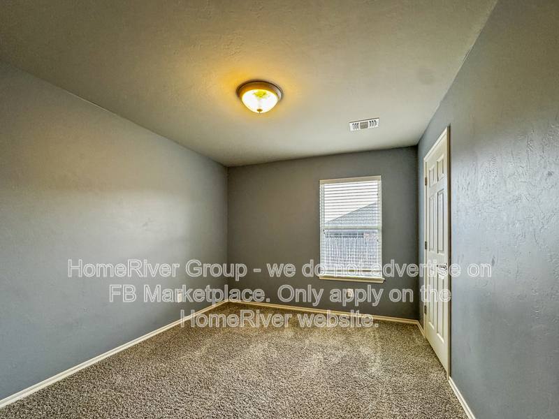 House for rent at 19221 Blanco Dr, Edmond, OK 73012