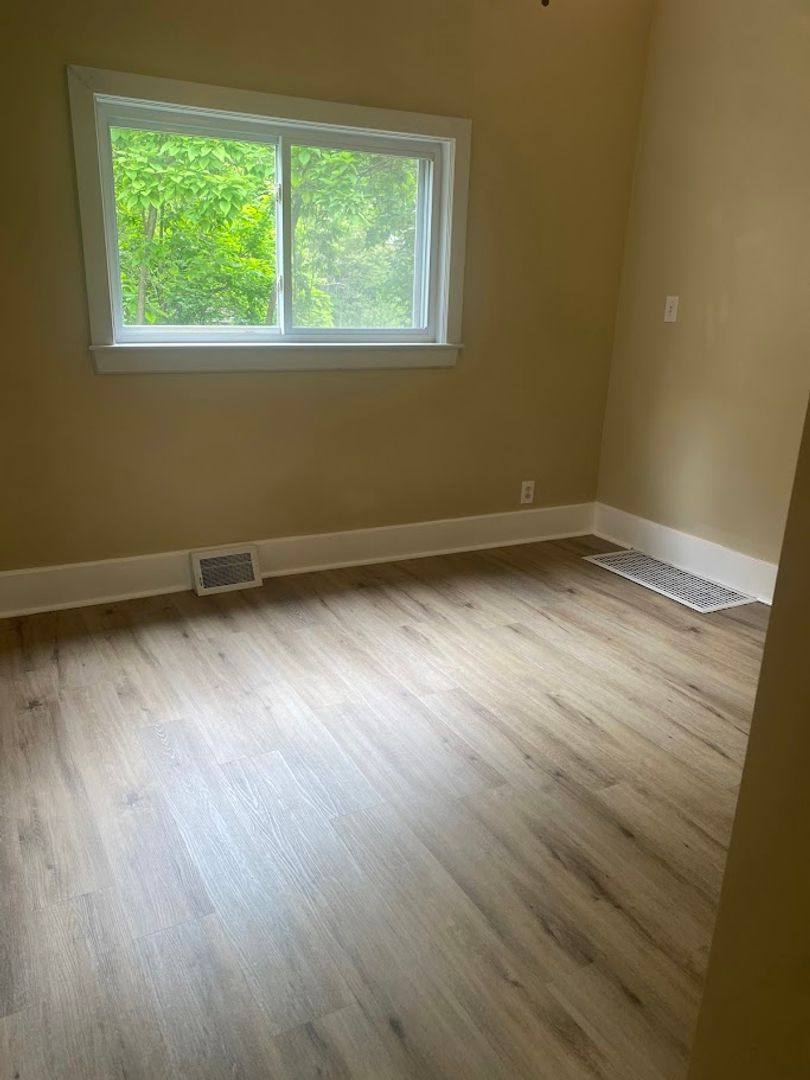 House for rent at 1514 Rutherford Ave, Pittsburgh, PA 15216