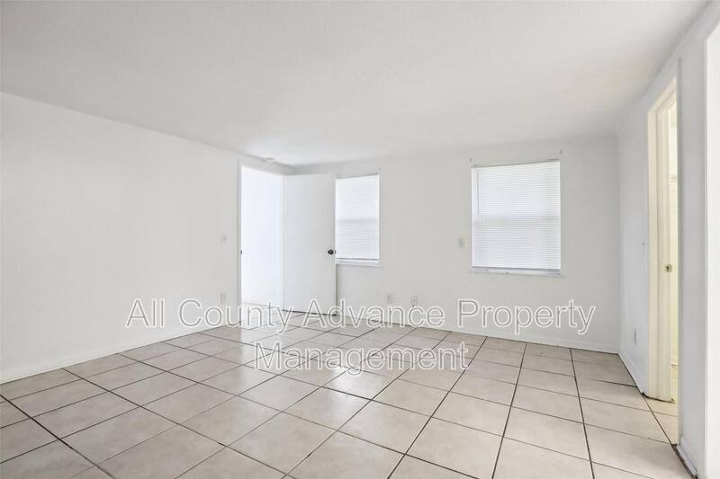 House for rent at 1270 8th Ave N, Largo, FL 33770