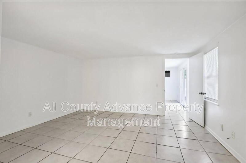 House for rent at 1270 8th Ave N, Largo, FL 33770