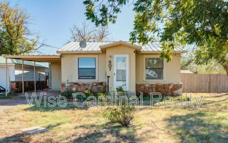 House for rent at 807 W 5th St, Wolfforth, TX 79382
