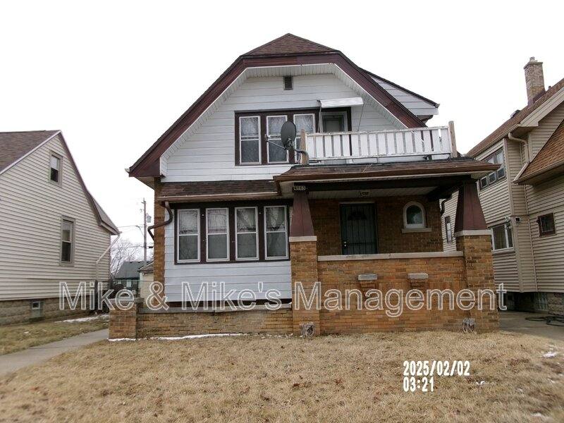 Apartment for rent at 4163A N 20th St, Milwaukee, WI 53209