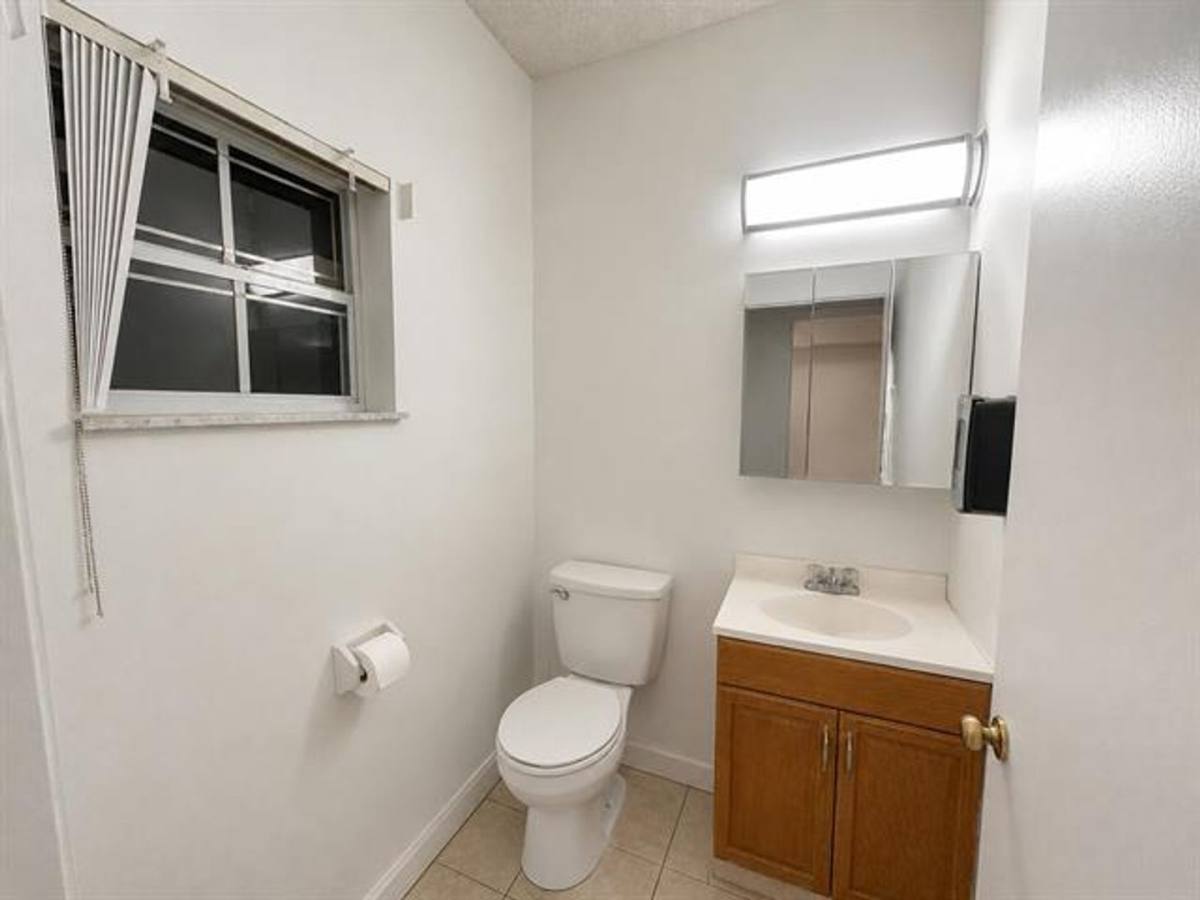 Townhouse for rent at 11862 SW 98th Terrace, Miami, FL 33186