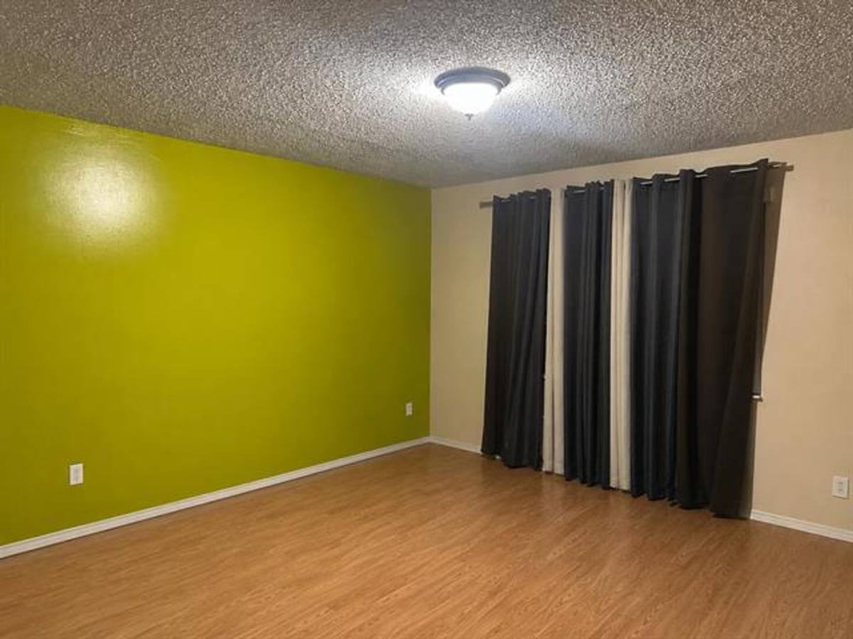 Townhouse for rent at 11862 SW 98th Terrace, Miami, FL 33186